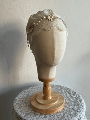 30s Flapper Flocked Daisy Juliet Cap