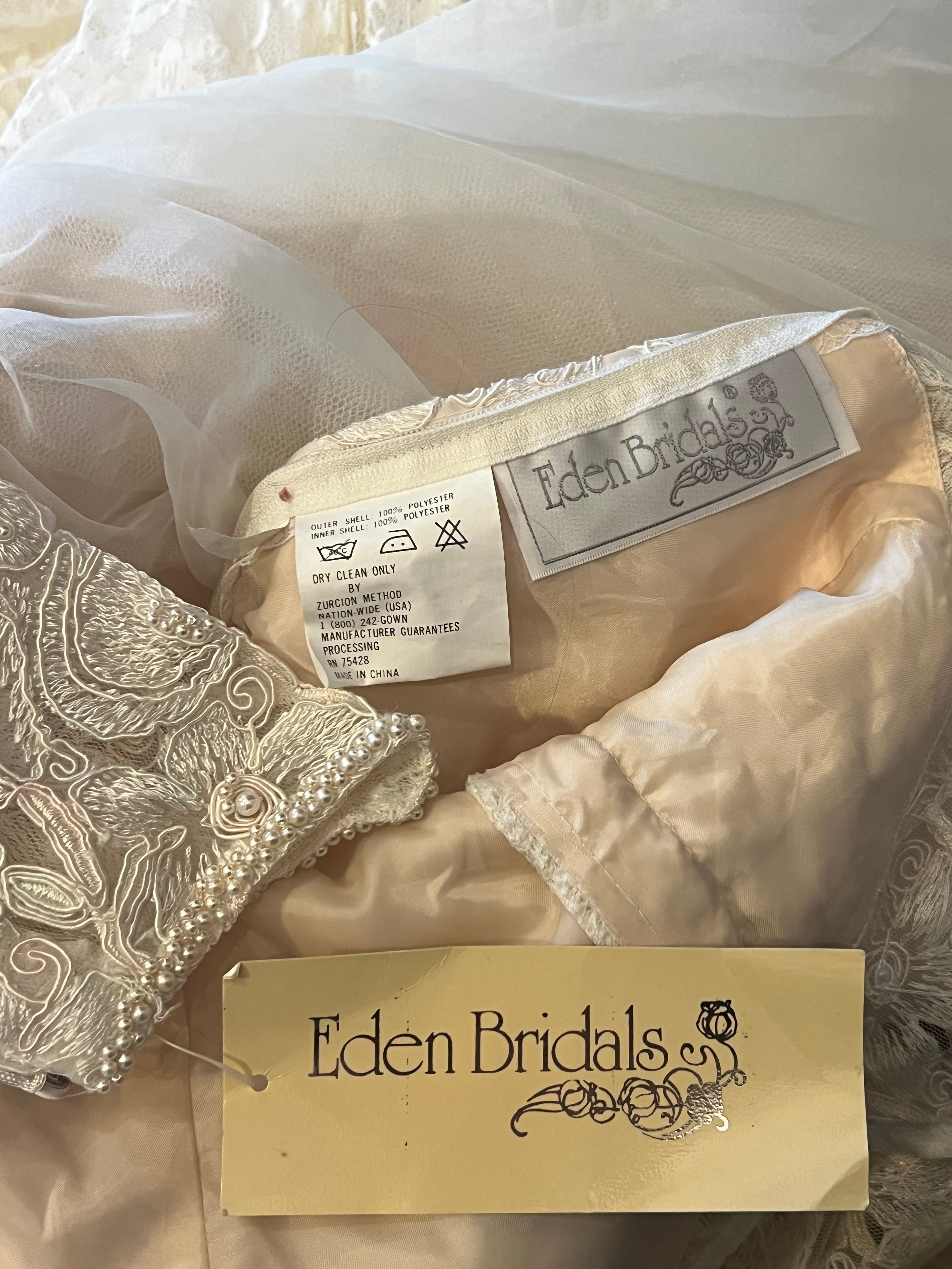2000s Embroidered Floral Bodice Organza Skirt Ballgown