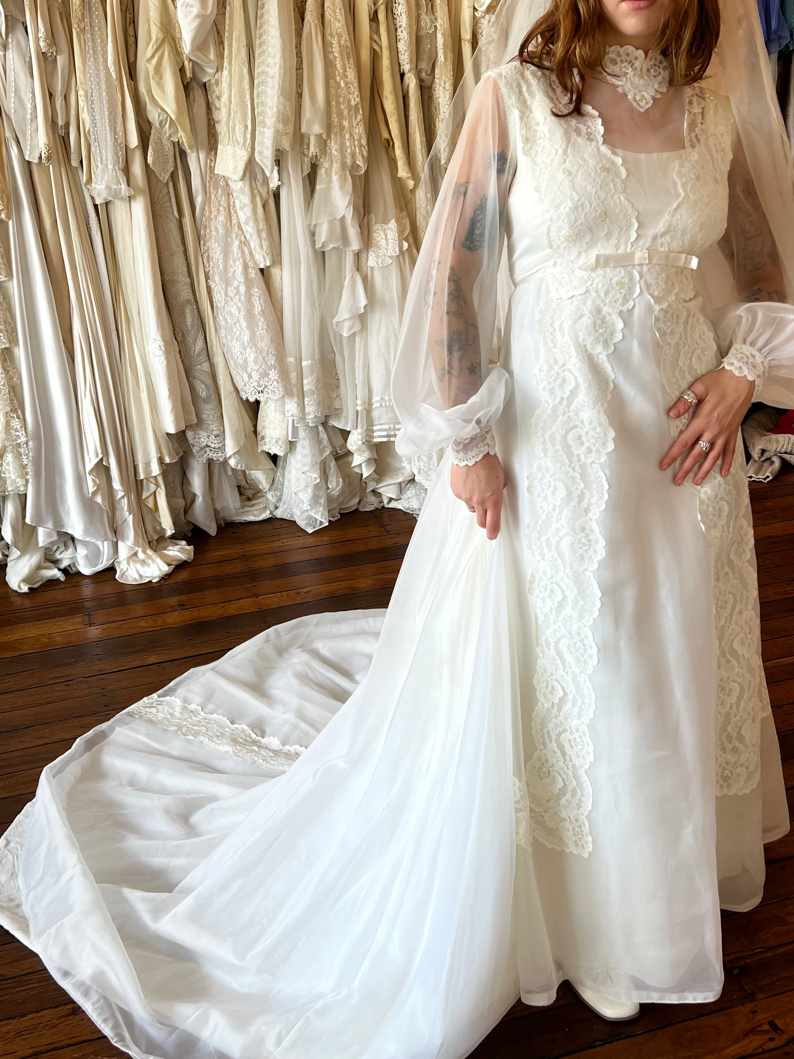 1973 Lace Detail Empire Dress with Detachable Train
