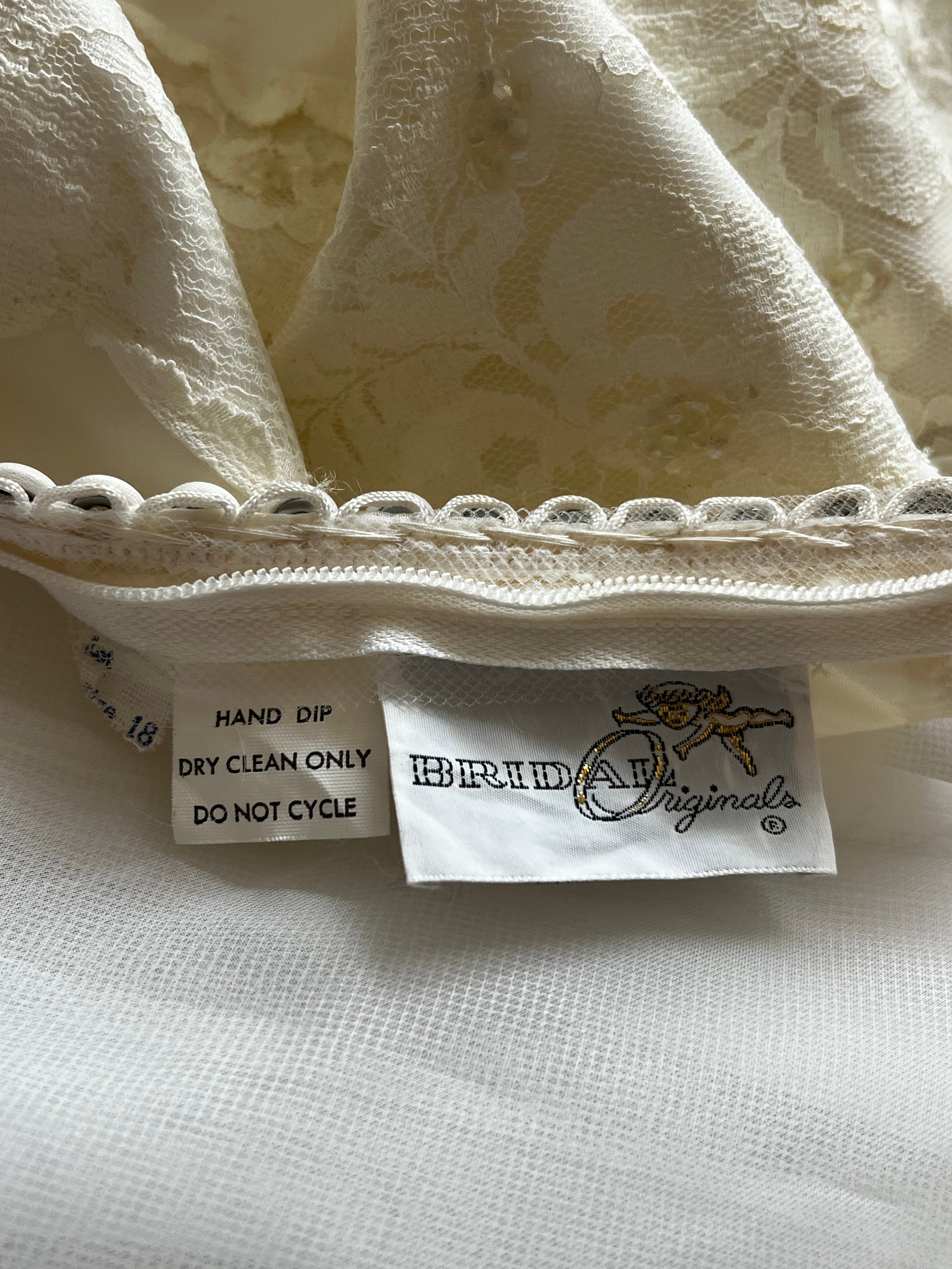 1973 Lace Detail Empire Dress with Detachable Train