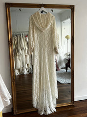 70s Lace Hooded Cape