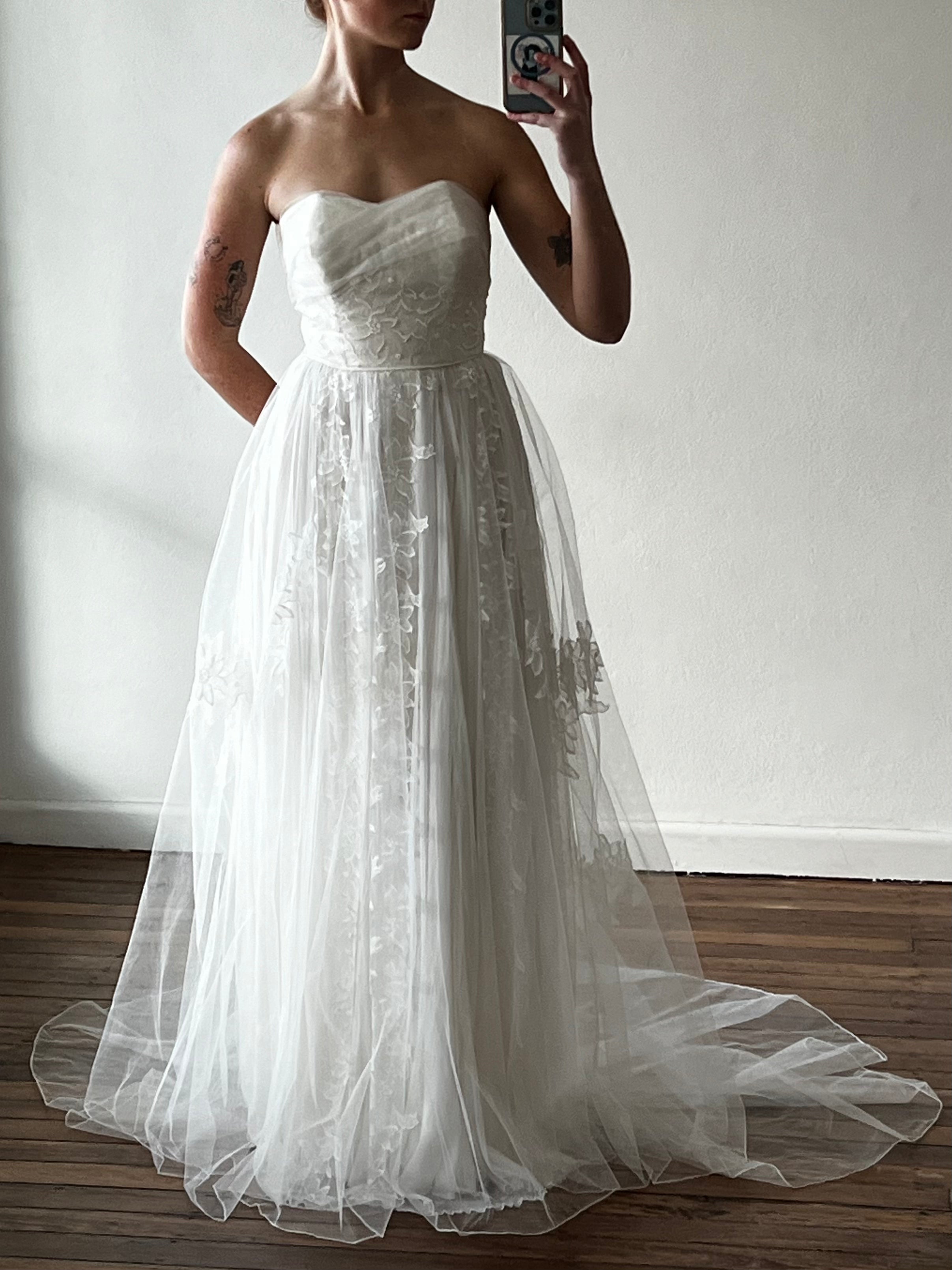 50s Strapless Lace Detail Tulle Dress