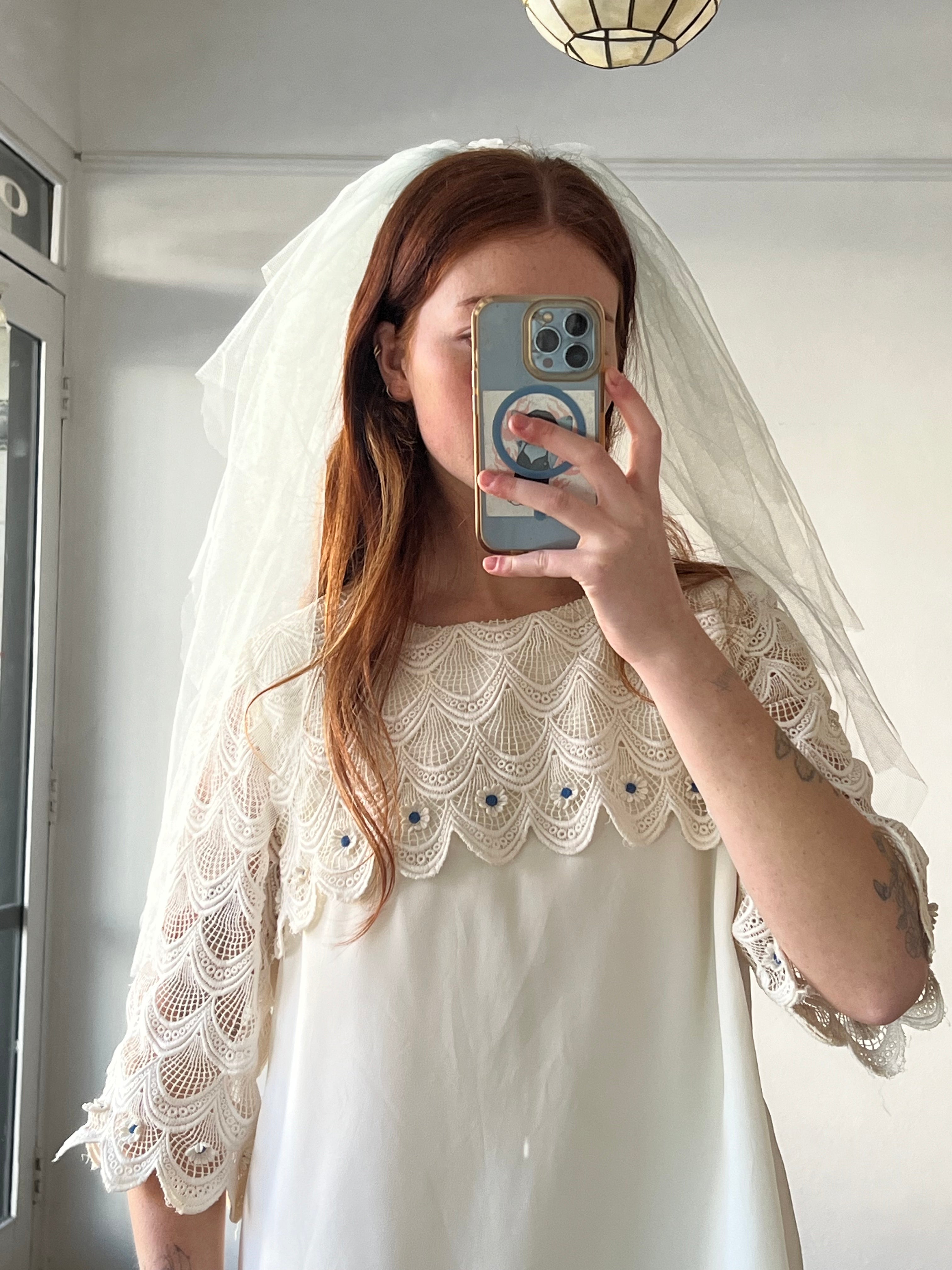 50s Elbow Length Pale Blue Scalloped Trim Veil
