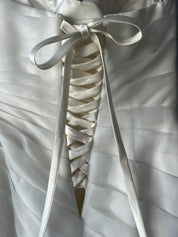 2000s Strapless Asymmetrical Organza Satin Trim Trumpet Dress