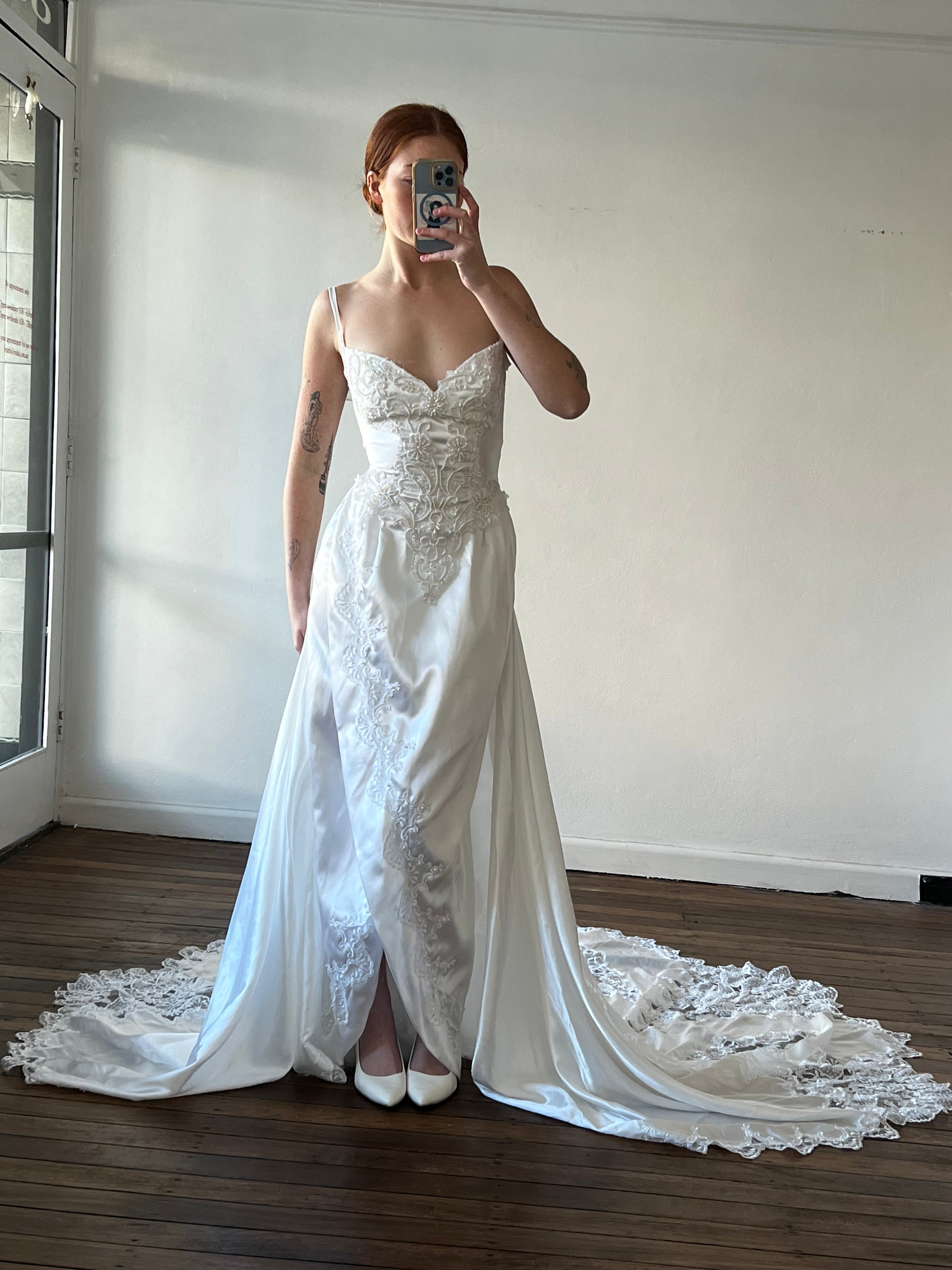 90s Backless Beaded Lace Column with Detachable Train