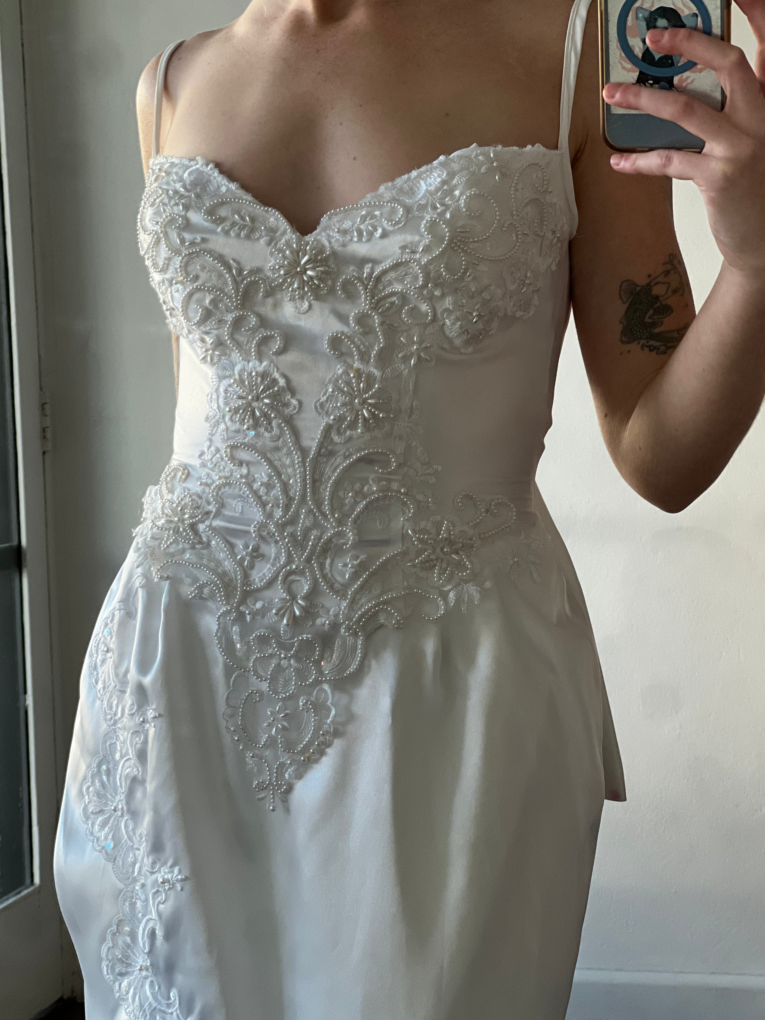 90s Backless Beaded Lace Column with Detachable Train