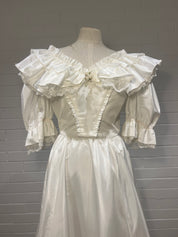 1980s Lace and Ruffle Detail Ballgown