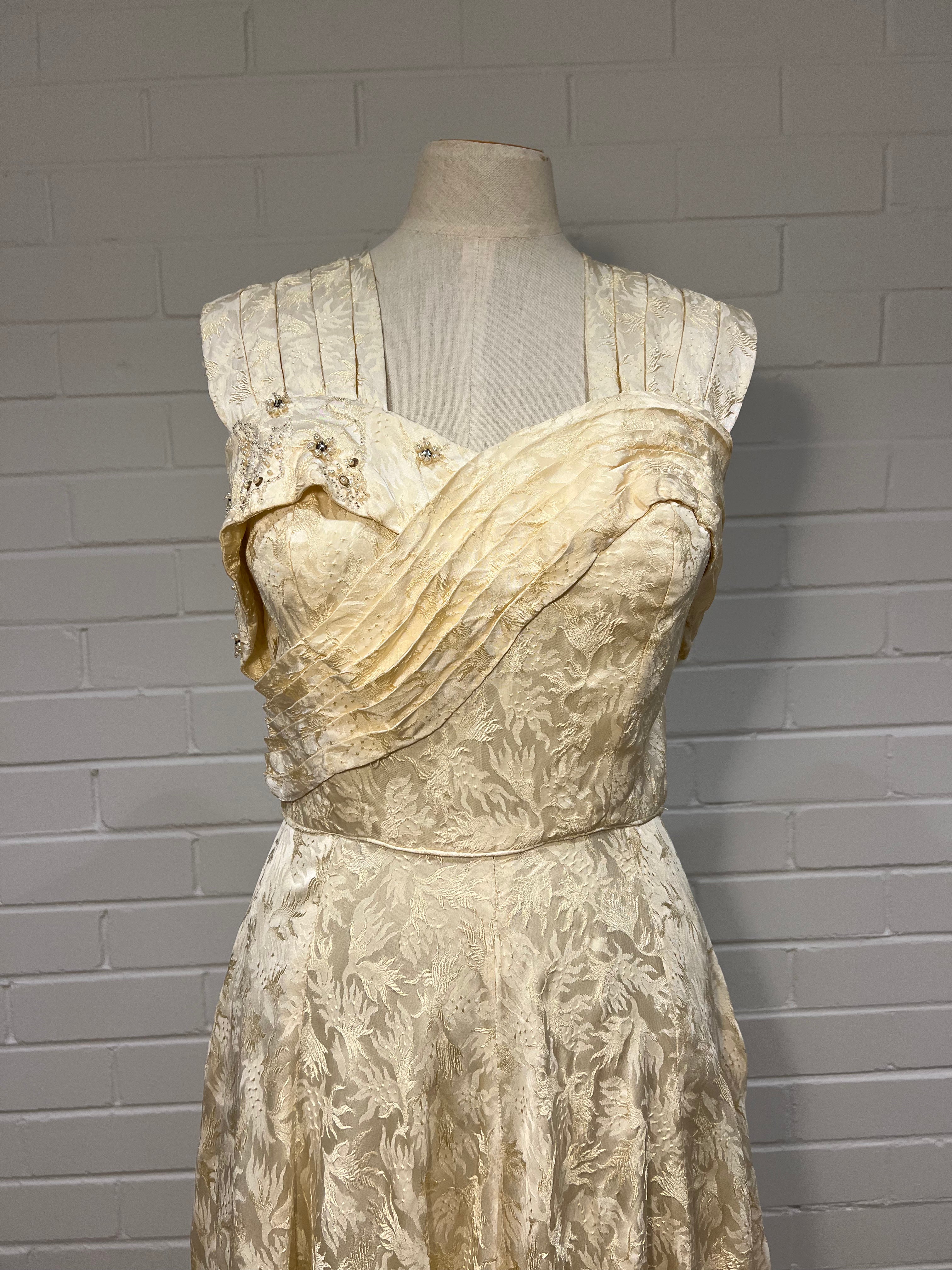 1920s Embossed Silk Pleat and Bead Detail Dress