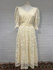 1970s Cream Lace Puff Sleeve Dress