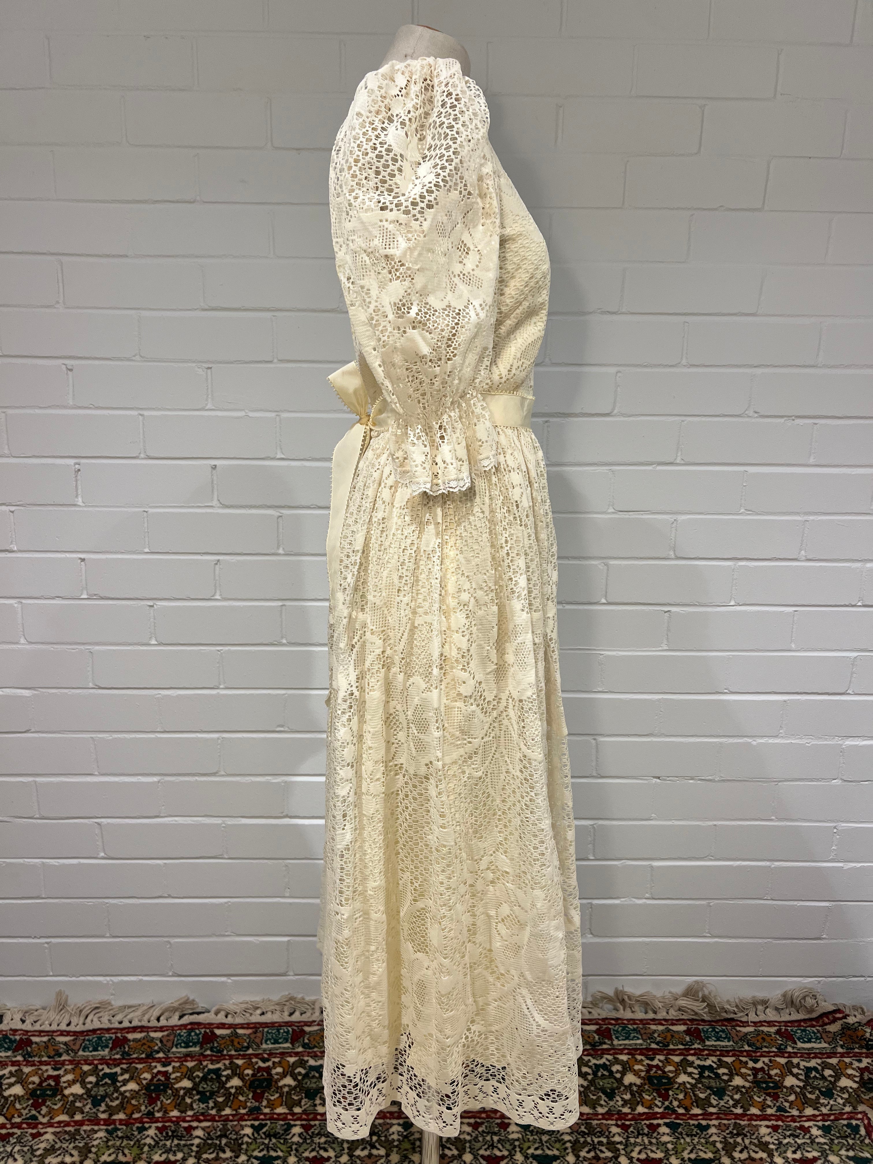 1970s Cream Lace Puff Sleeve Dress