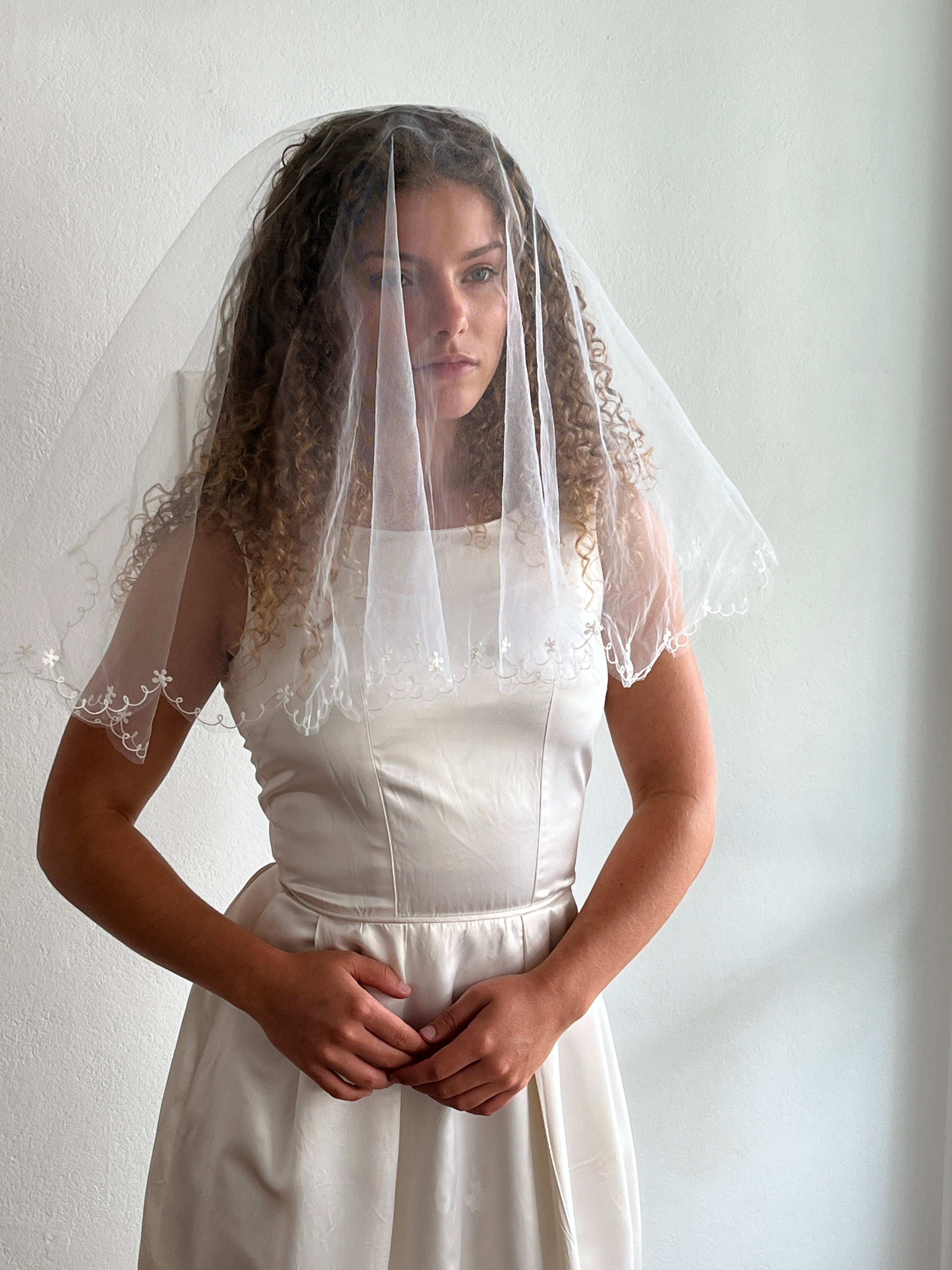 80s Elbow Blusher Veil