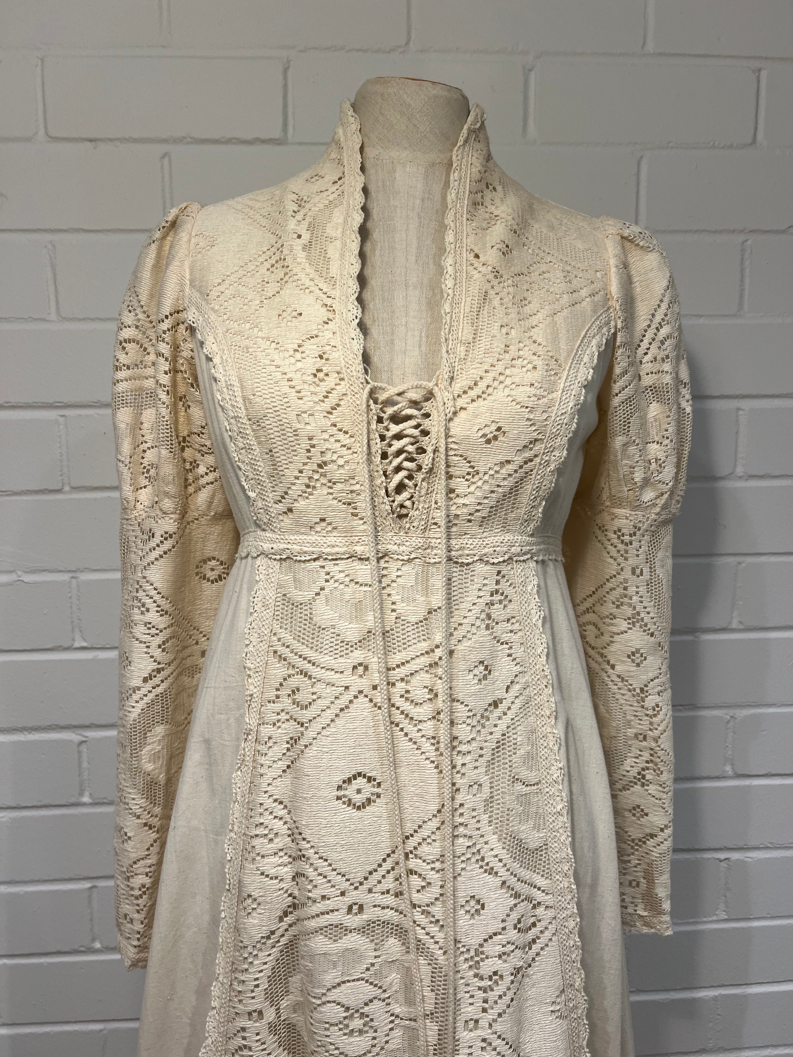 70s Lace Detail Gunne Sax Dress