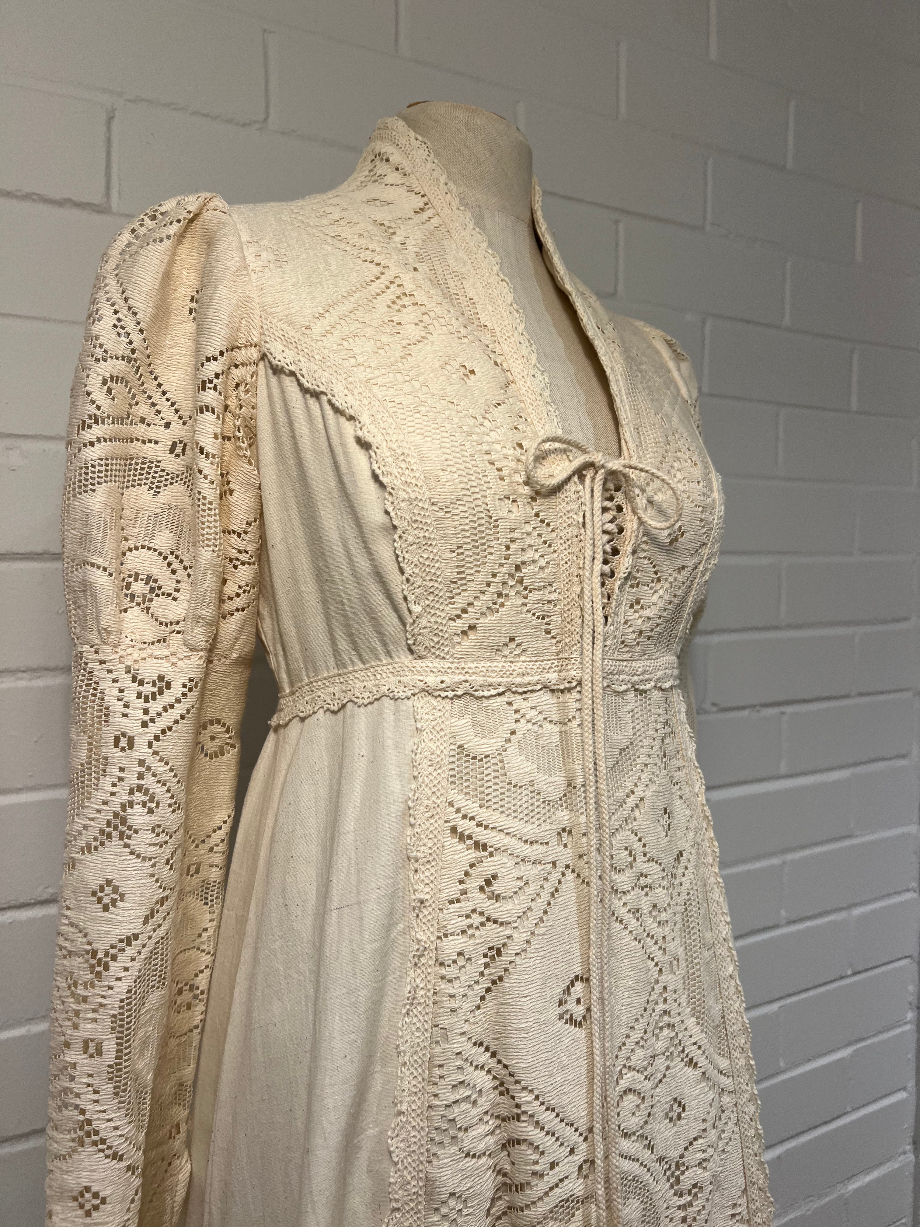 70s Lace Detail Gunne Sax Dress