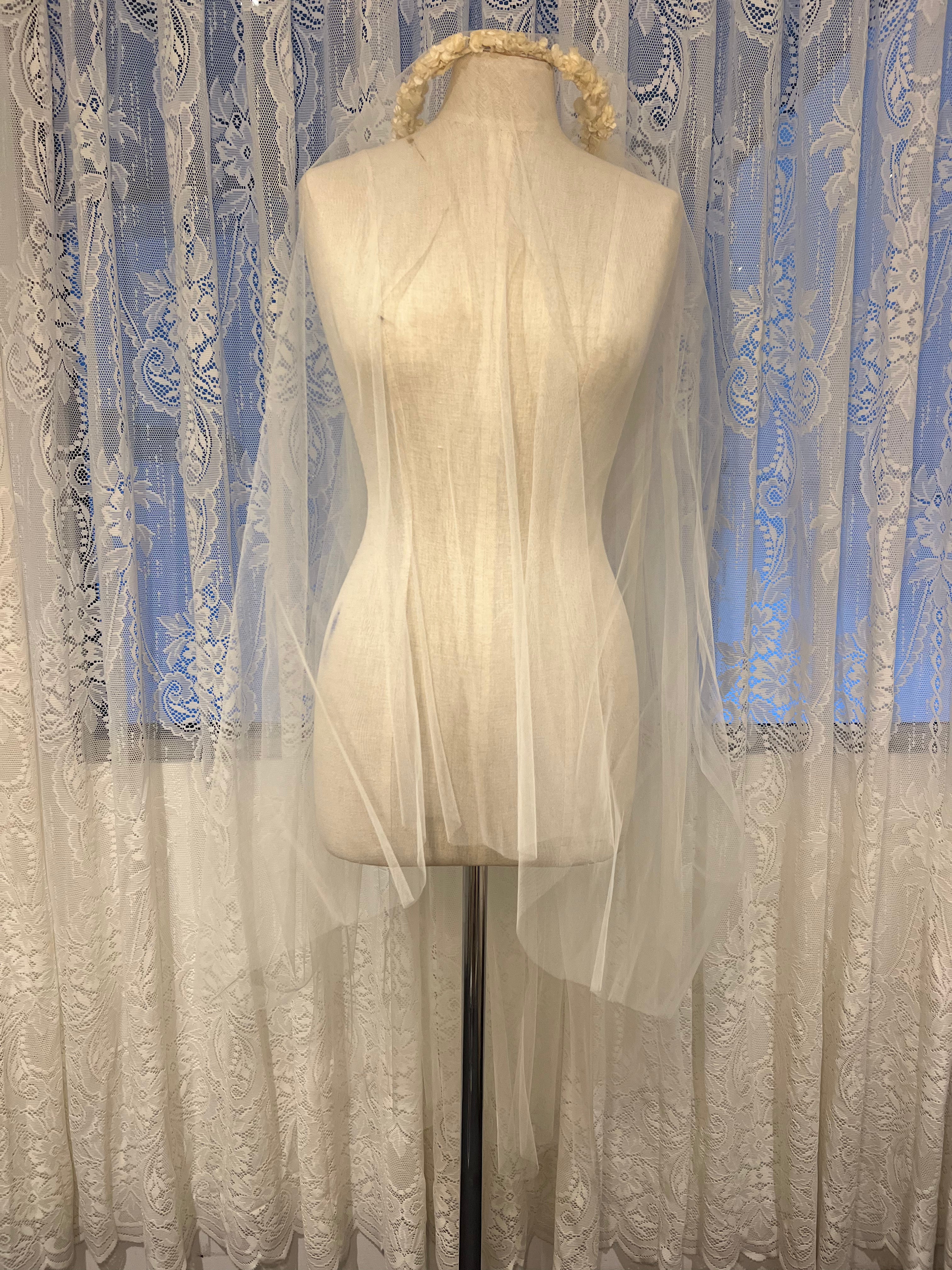 70s Flower Crown Tulle Veil with Blusher