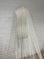 70s Single-tier Cathedral Veil