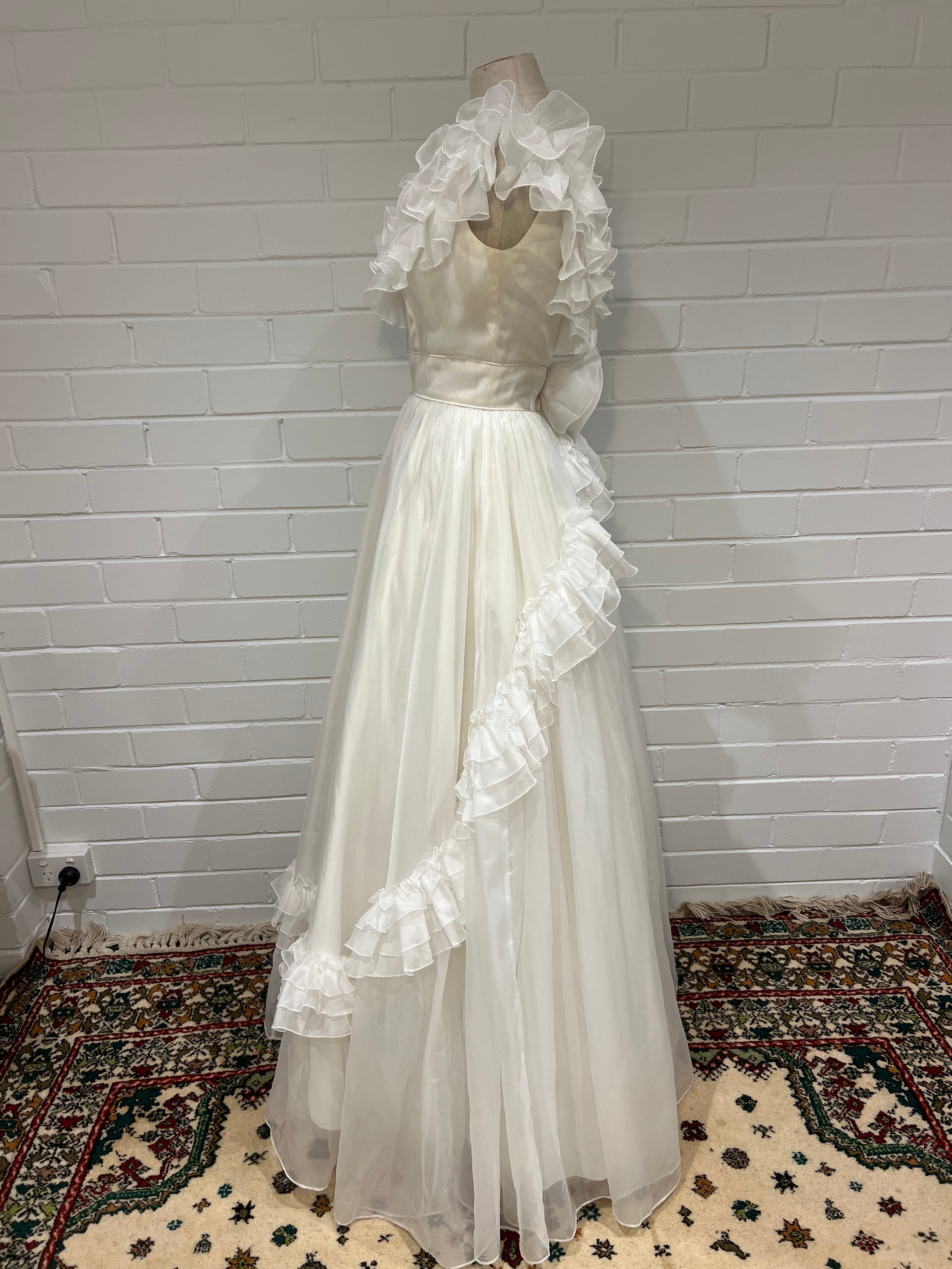 80s Off-the-shoulder Ruffle Dress