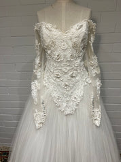 90s Off-the-shoulder Lace Basque Waist Ballgown