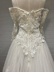 90s Off-the-shoulder Lace Basque Waist Ballgown