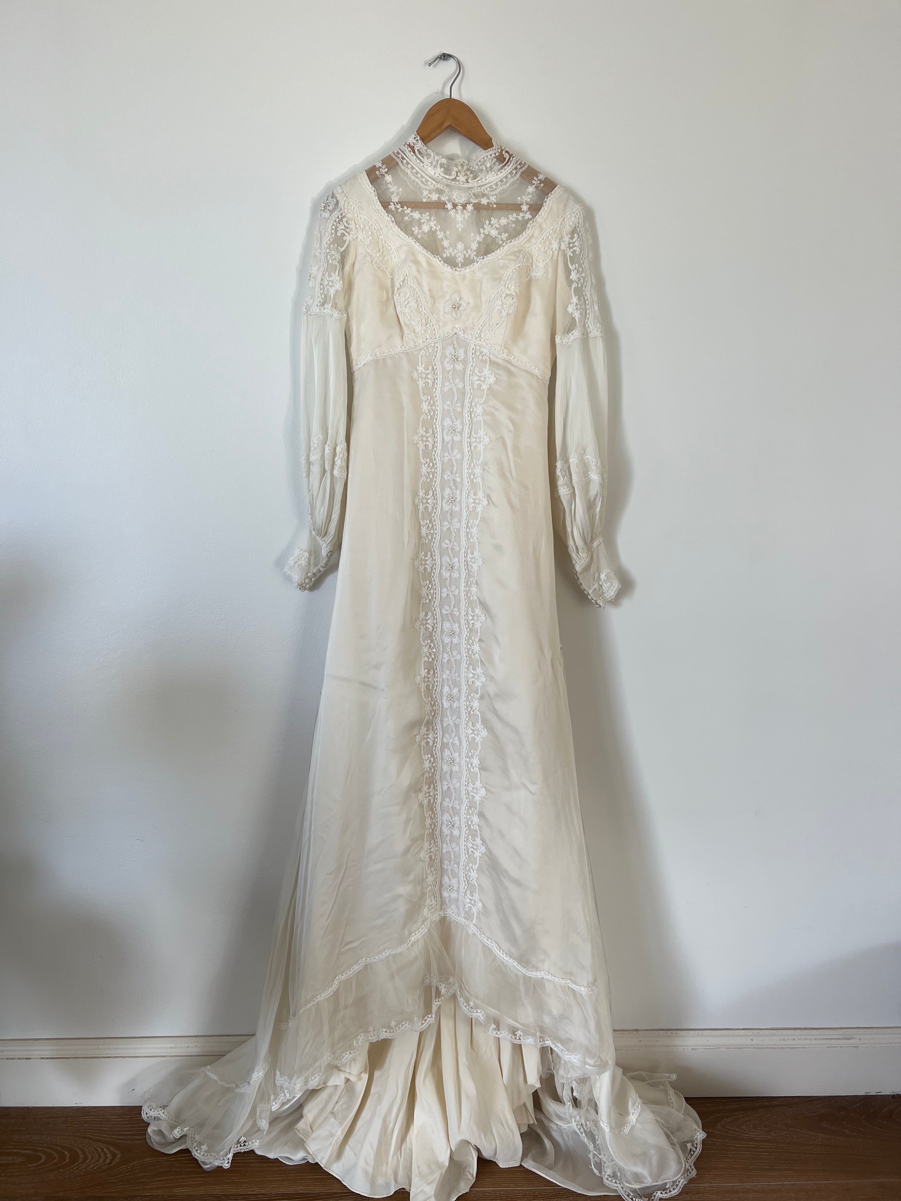 1970s Embroidered Lace Dress