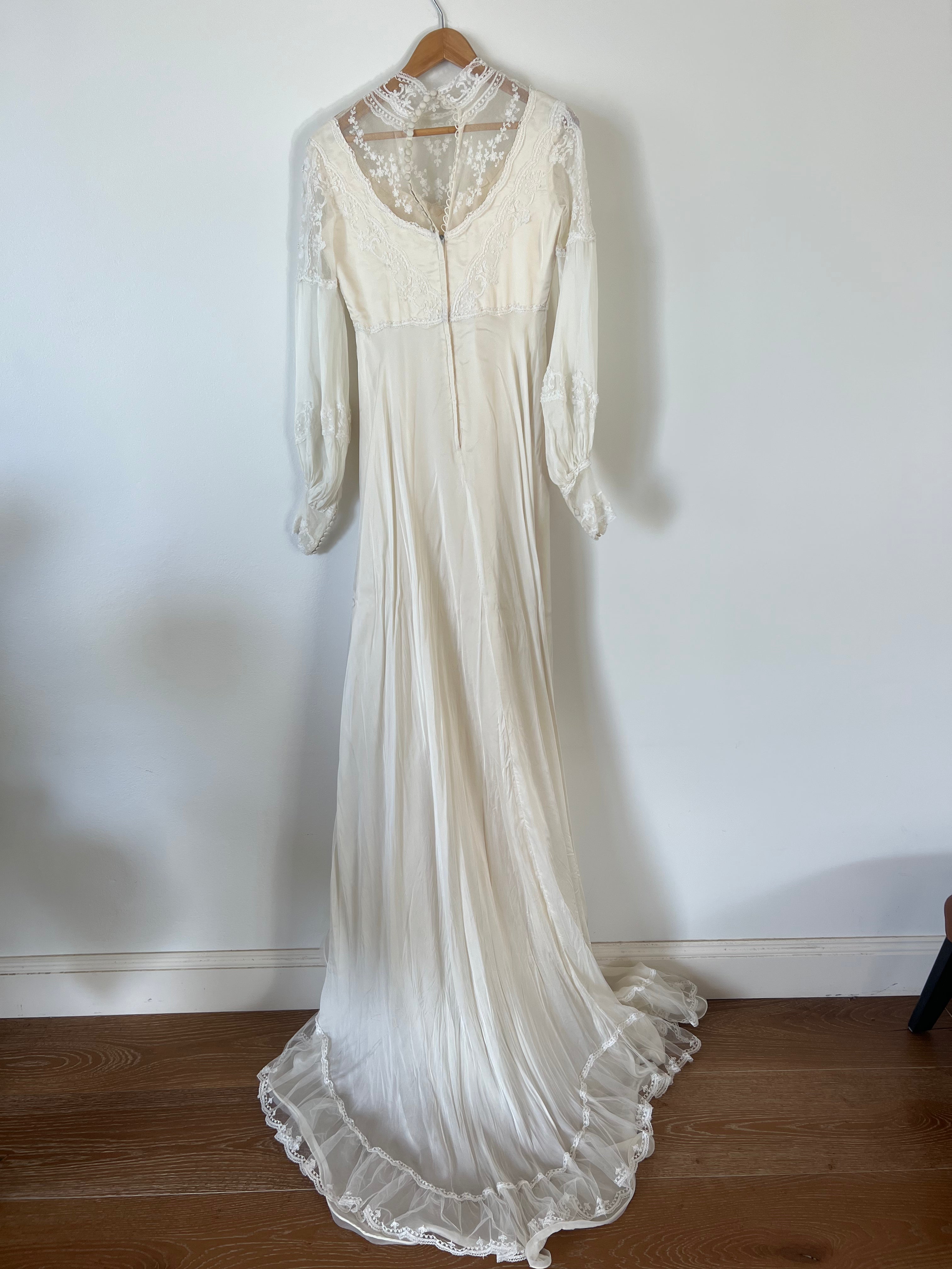 1970s Embroidered Lace Dress