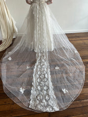 50s Lace Detail Mock-neck Ballgown