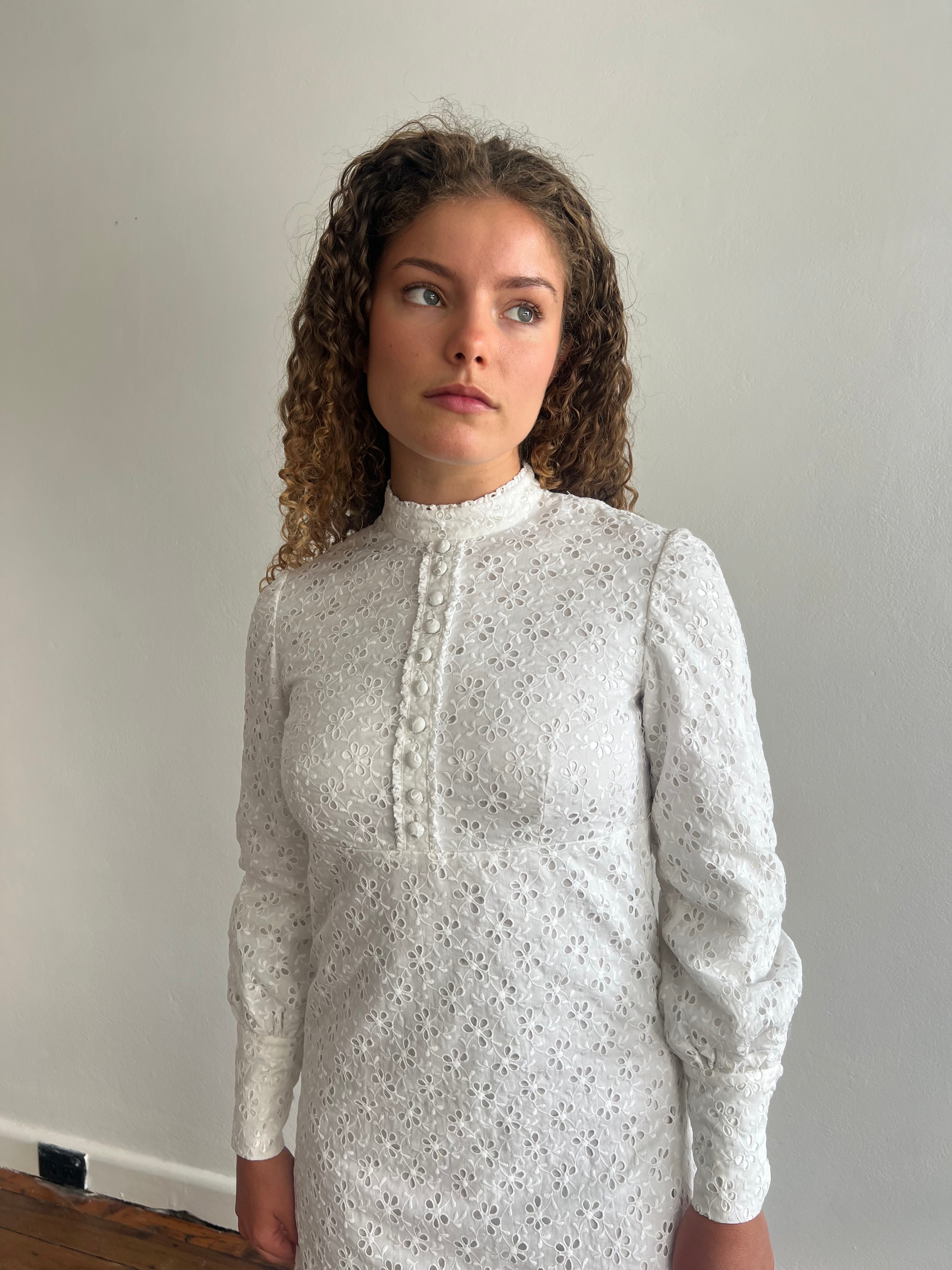 70s Broderie Anglaise Bishop Sleeve Dress