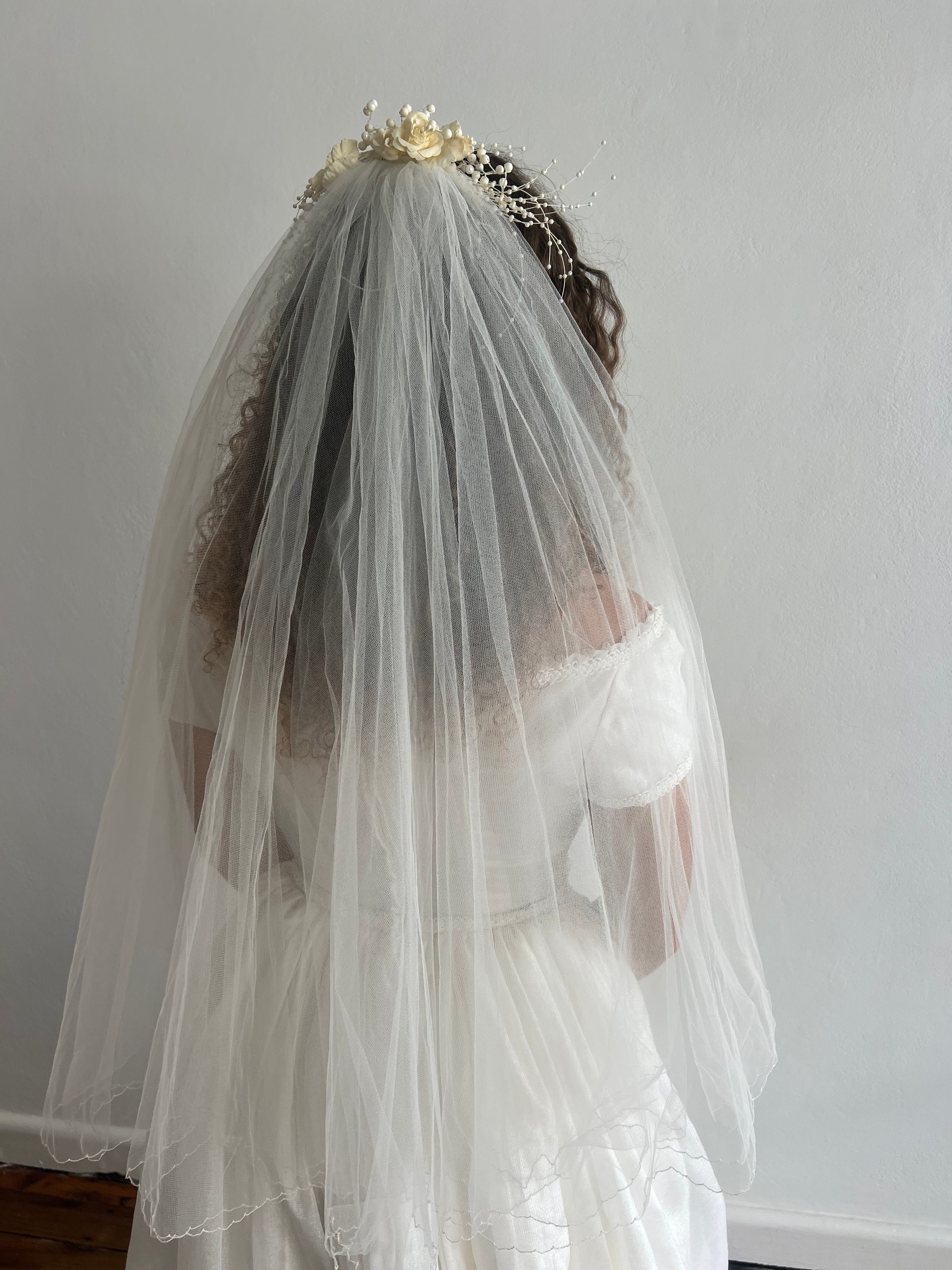 80s Two-Tier Beaded Rosette Veil