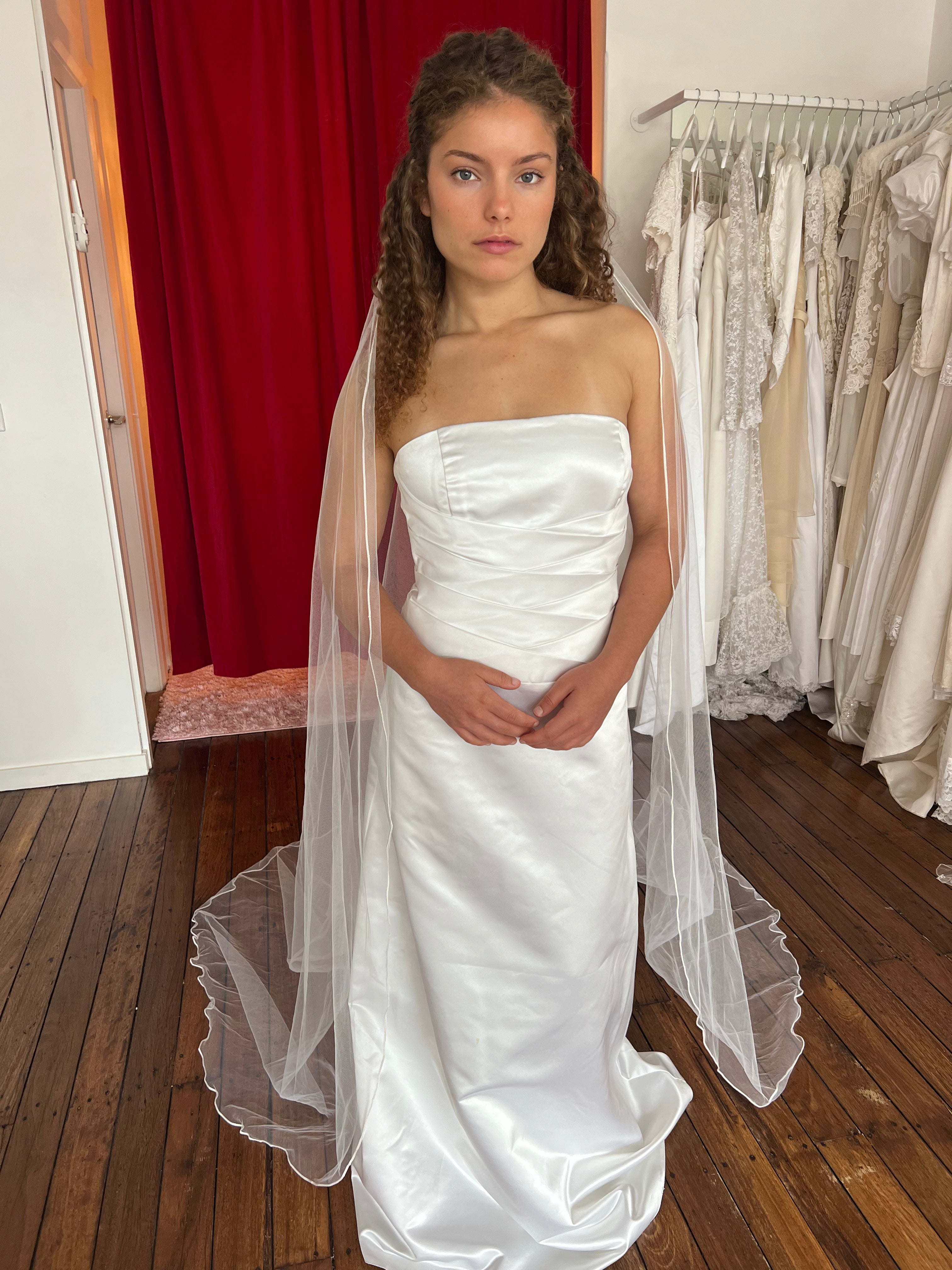 90s Rosette Chapel Veil