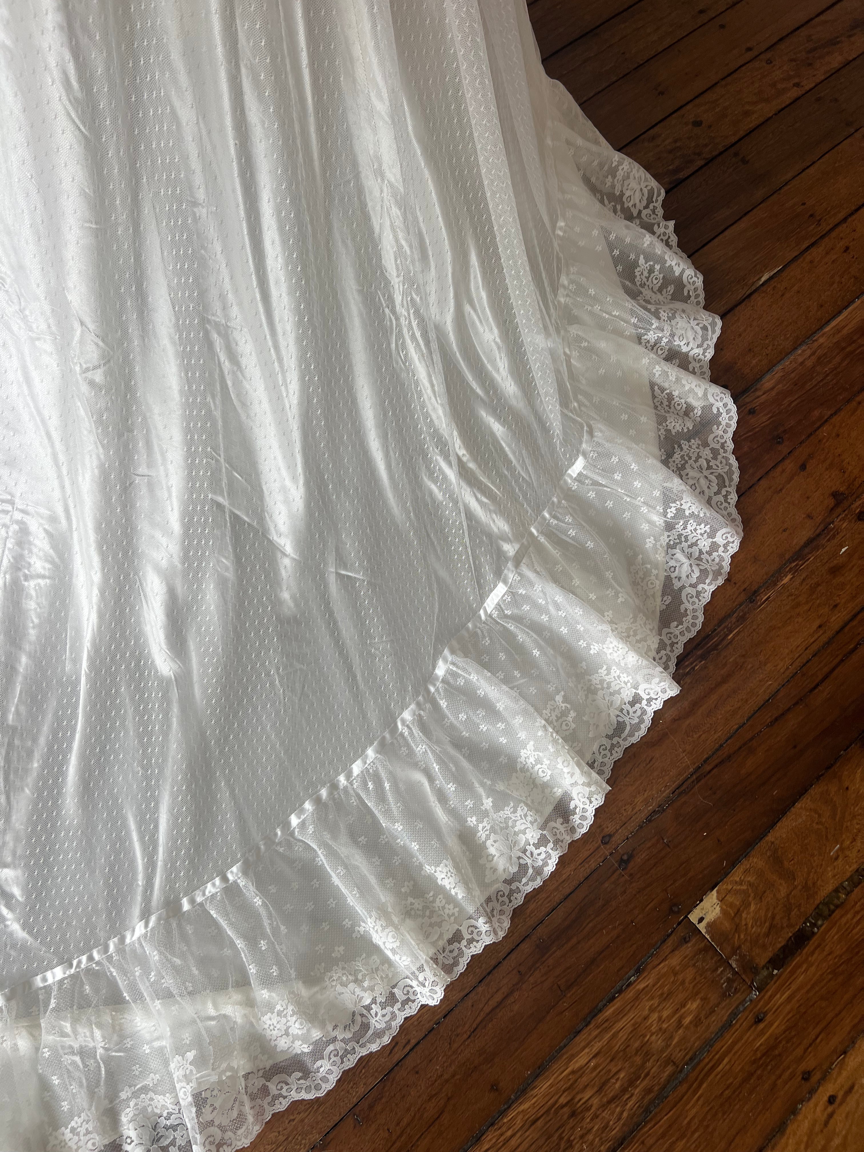80s Lace Ruffle Mock-neck Dress