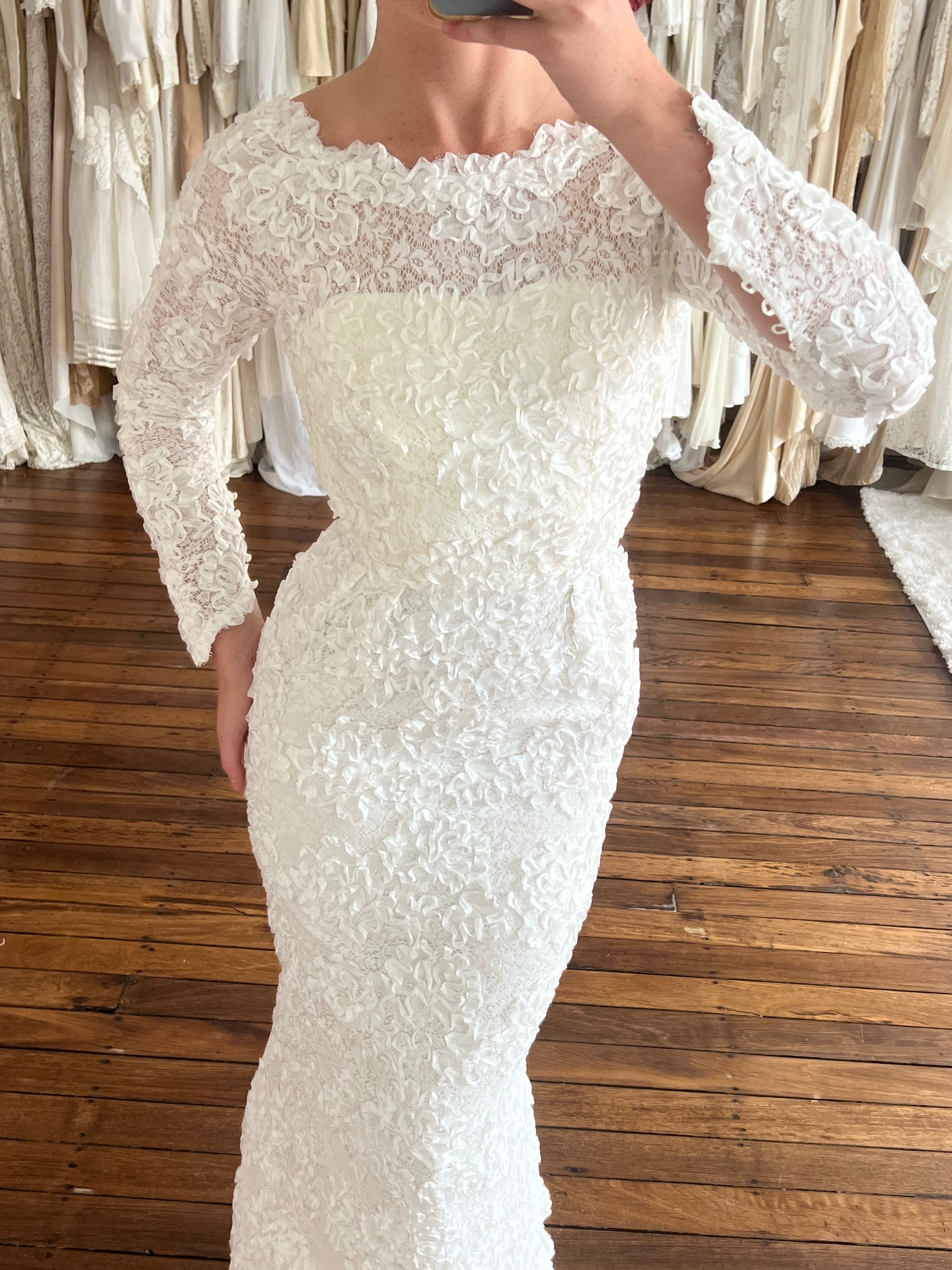 60s Boat-neck Lace Column Dress