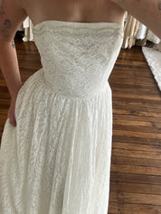 50s Strapless Chantilly Lace Dress