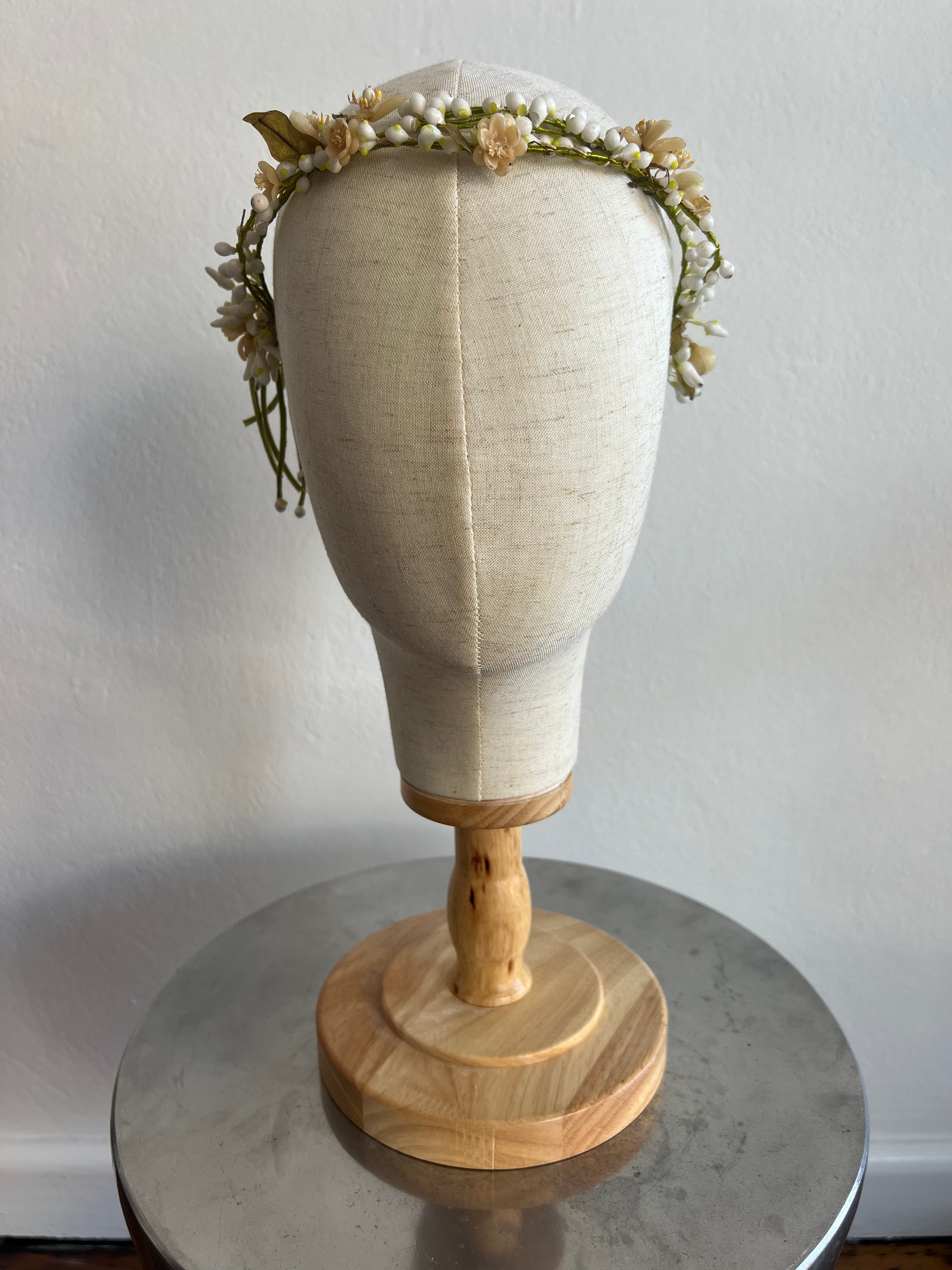20s Wax Flower Wreath