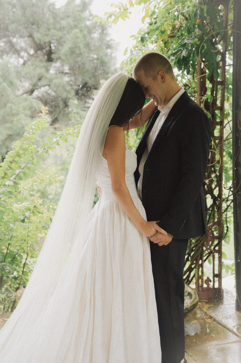 1990s Single-tier Cathedral Veil