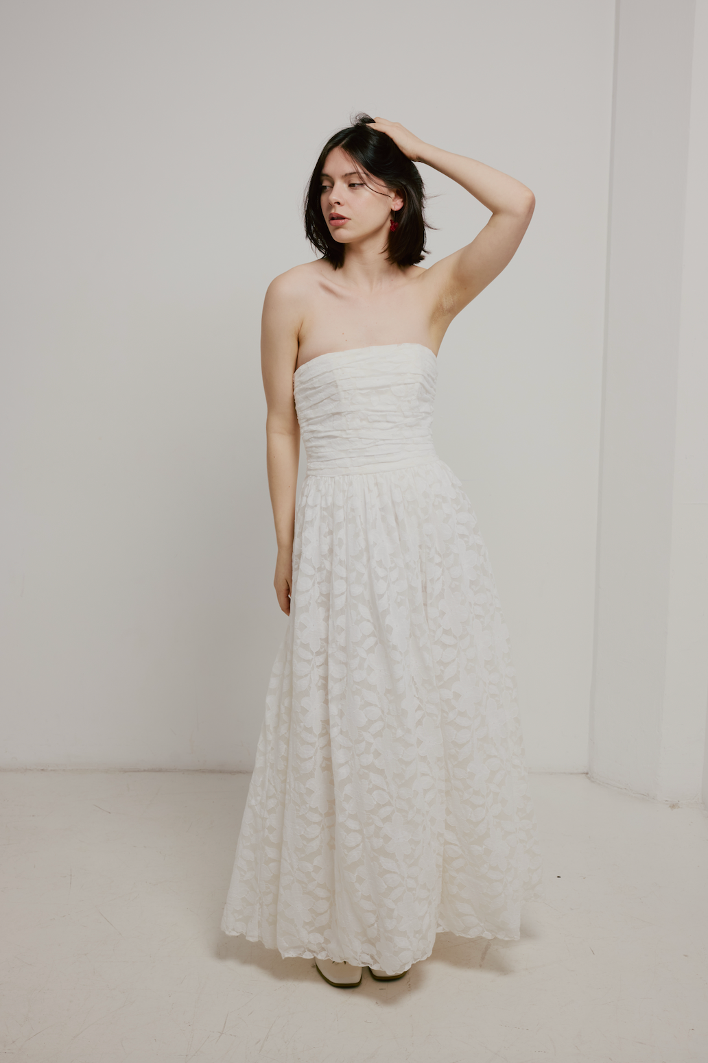 90s Strapless Pleated Bodice Lace Dress