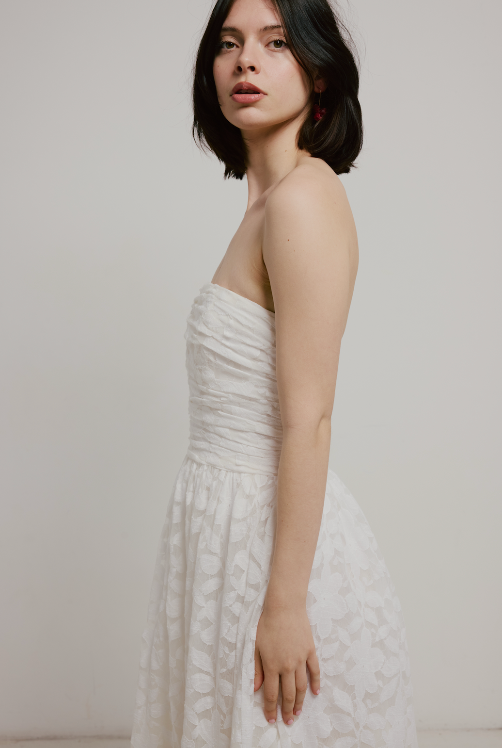 90s Strapless Pleated Bodice Lace Dress