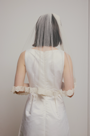 50s Lace Elbow Mantilla Veil