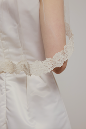 50s Lace Elbow Mantilla Veil