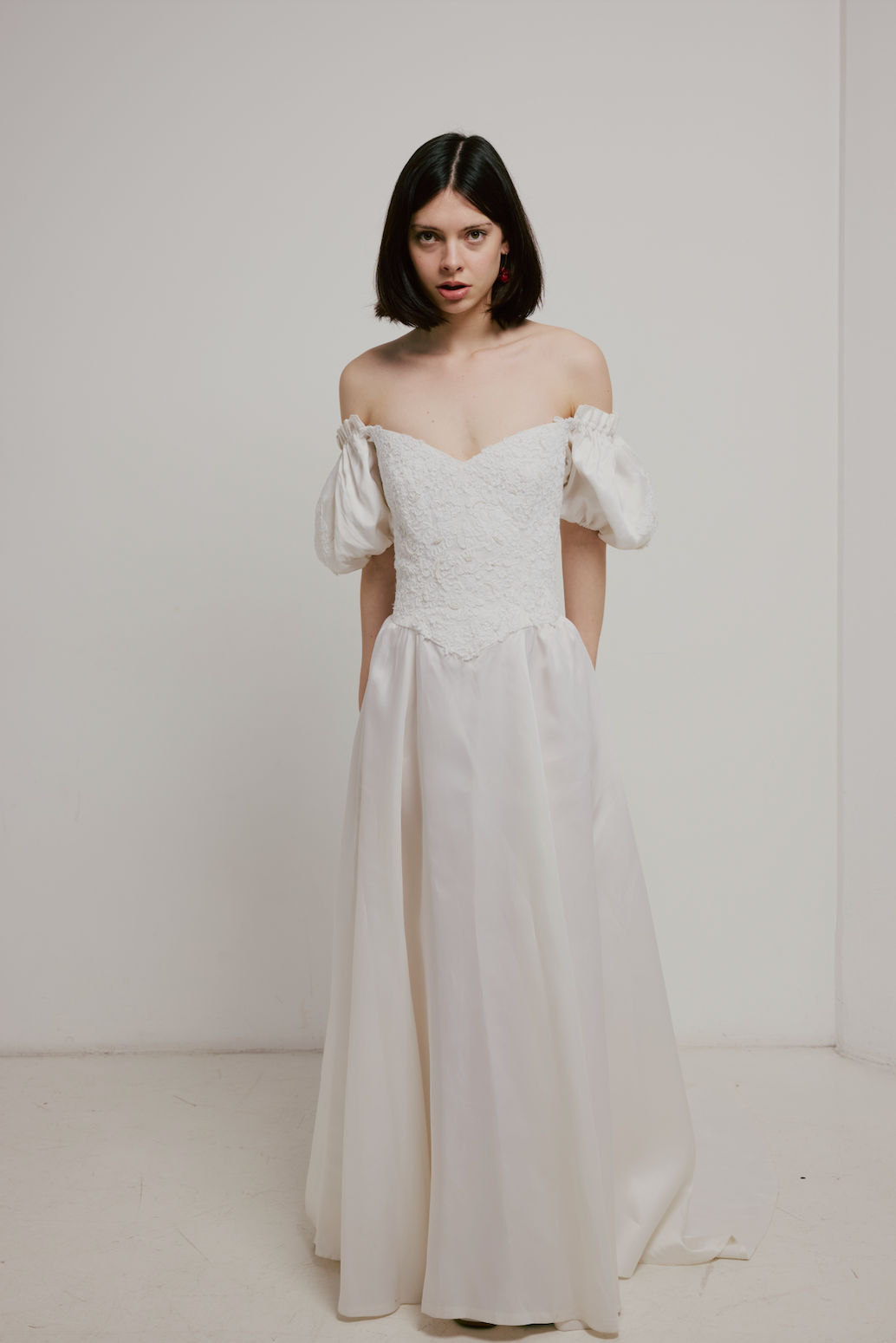 80s Lace Bodice Puff Sleeve Dress