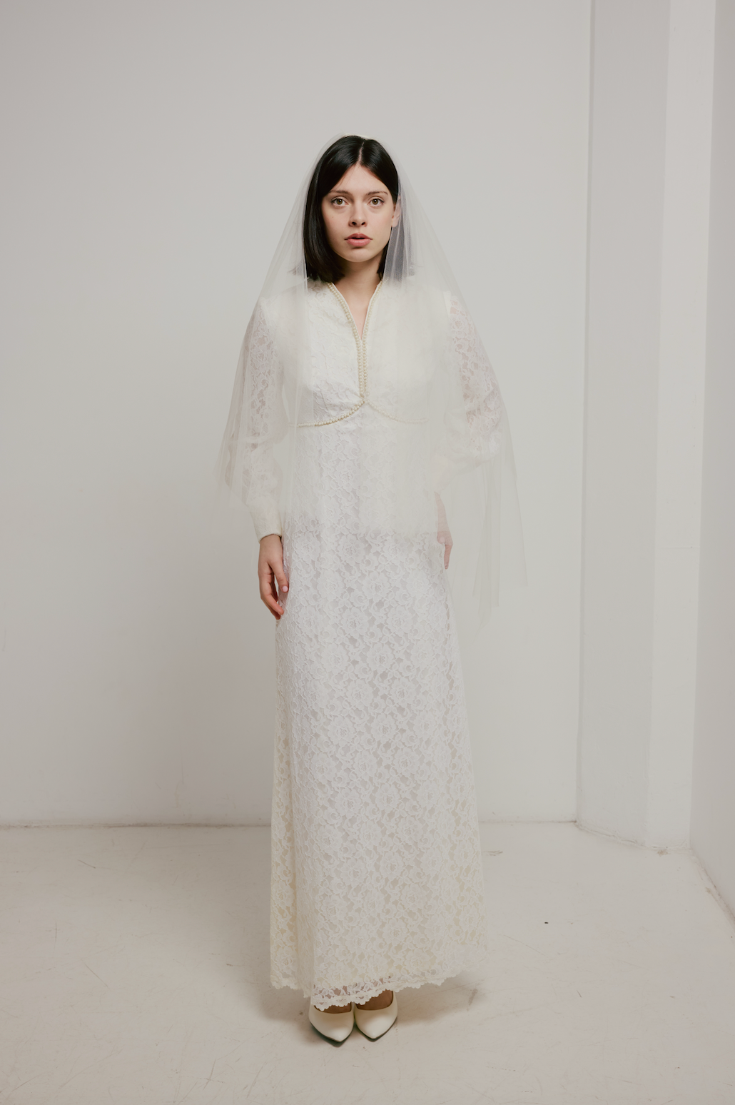 70s Lace Pearl Detail Column Dress