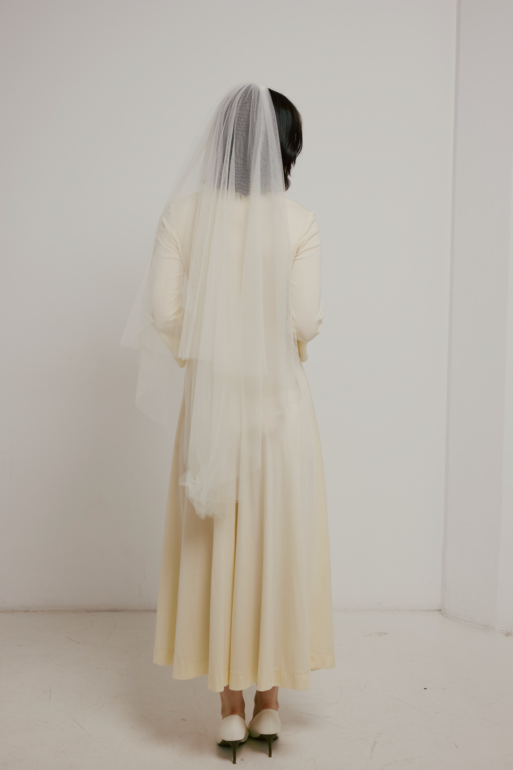 70s Cream V-neckline Dress