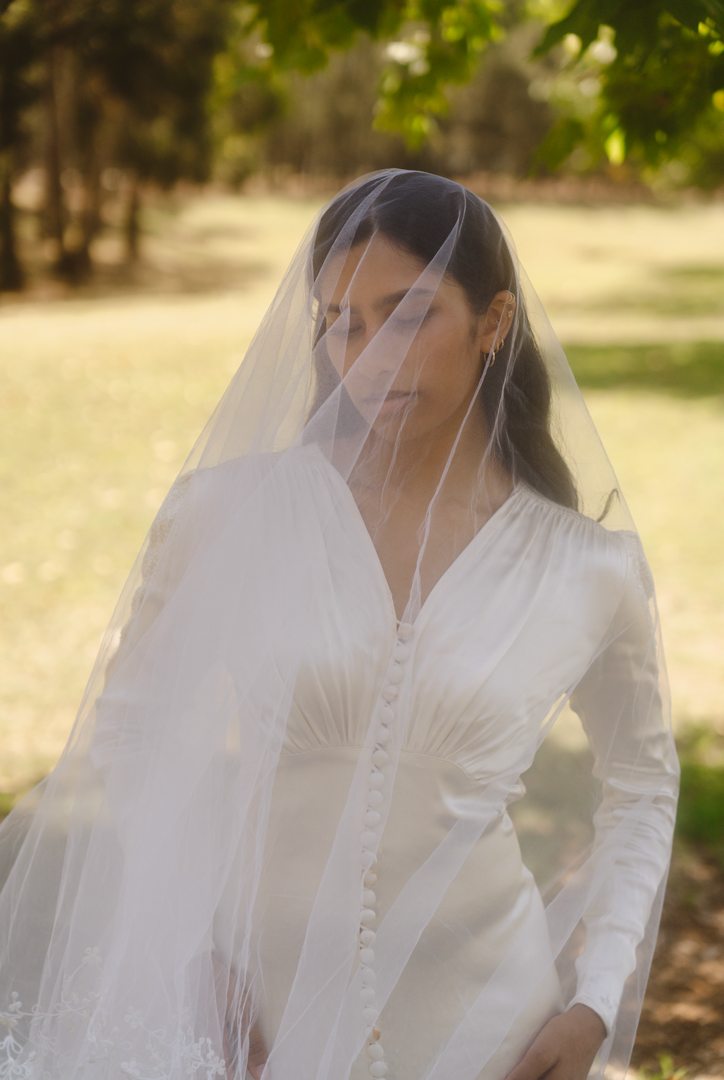 70s Scalloped Trim Chapel Mantilla